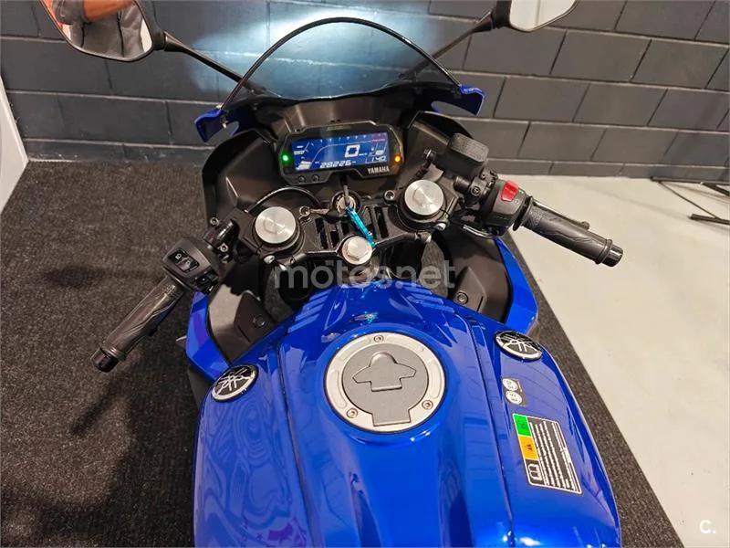 Yamaha R125 – Vista 6