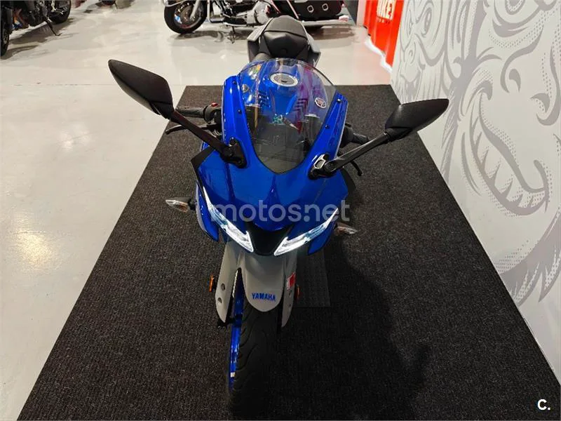 Yamaha R125 – Vista 8