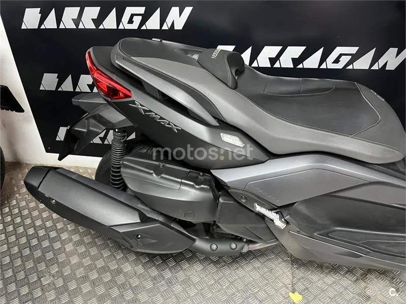 Yamaha XMAX 400 – Vista 4