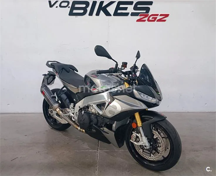 Aprilia Tuono V4 1100 – Vista 3