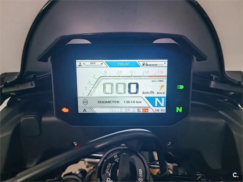 Aprilia Tuono V4 1100 – Vista 9