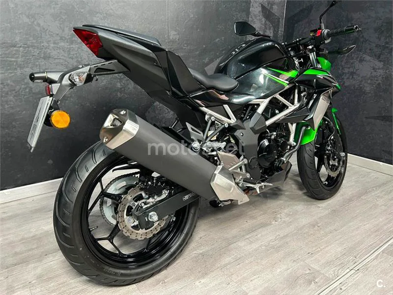 Kawasaki Z125 – Vista 12