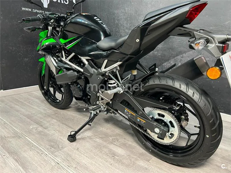Kawasaki Z125 – Vista 13