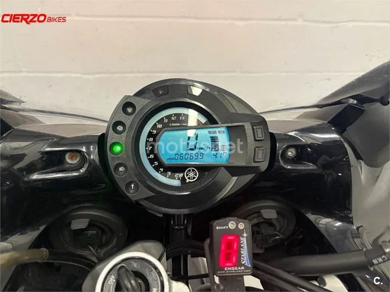 Yamaha FZ6 Fazer – Vista 19