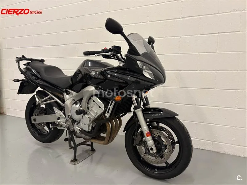 Yamaha FZ6 Fazer – Vista 3