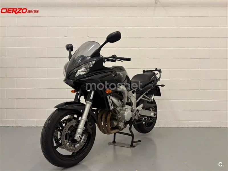 Yamaha FZ6 Fazer – Vista 4