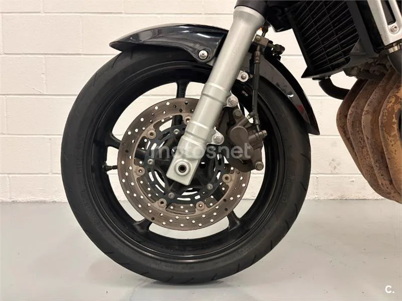 Yamaha FZ6 Fazer – Vista 8