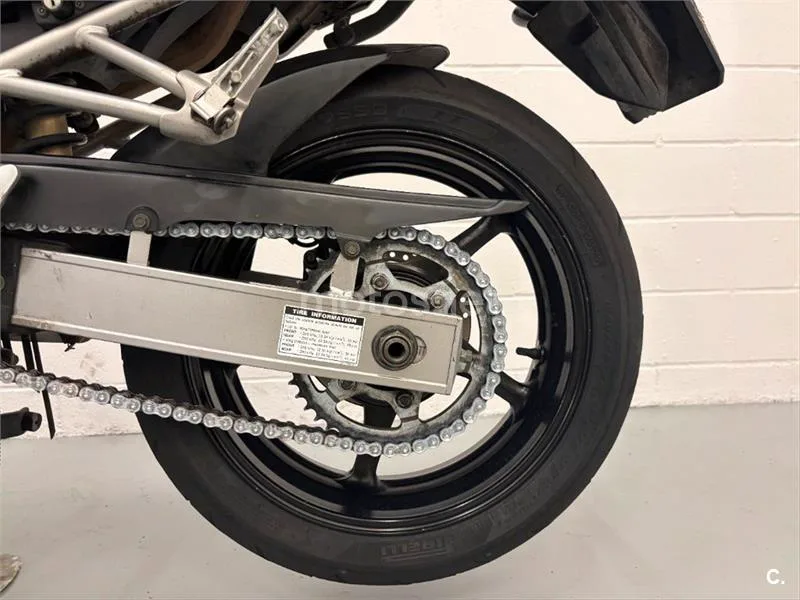 Yamaha FZ6 Fazer – Vista 10