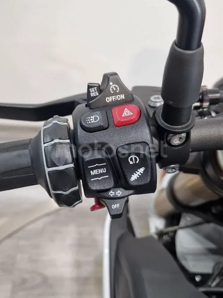 BMW S 1000 R – Vista 12