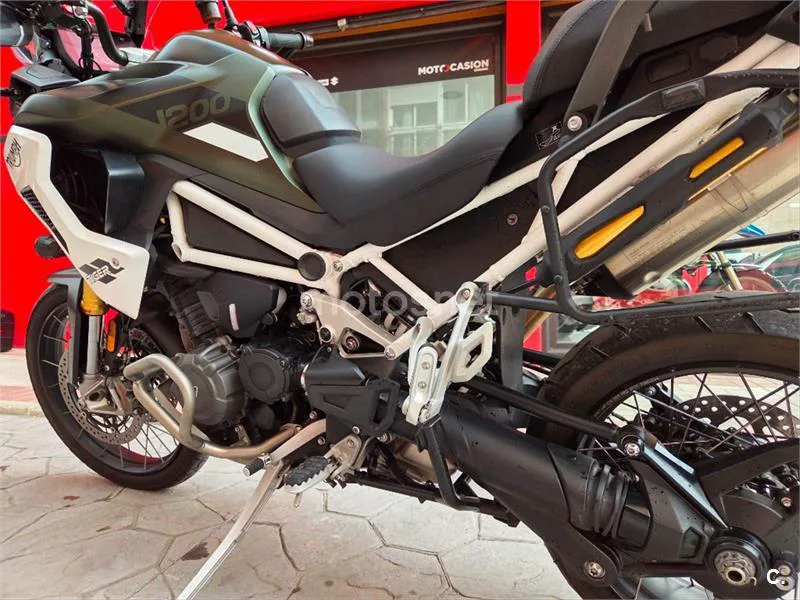 Triumph Tiger 1200 – Vista 12