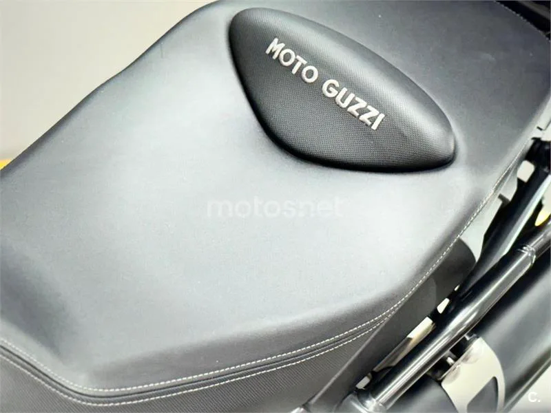 Moto Guzzi V85 TT – Vista 14