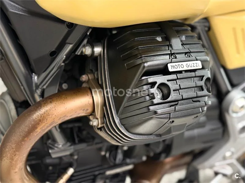 Moto Guzzi V85 TT – Vista 18