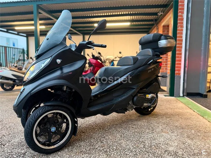 Piaggio MP3 – Vista 3
