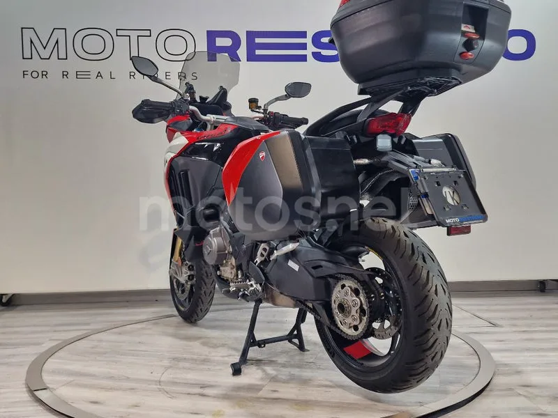 Ducati Multistrada V4 – Vista 3