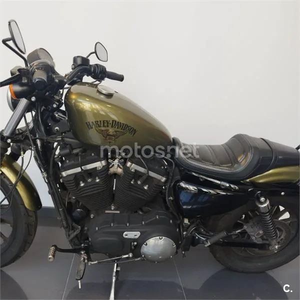 Harley-Davidson Sportster Iron 883 – Vista 15