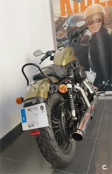 Harley-Davidson Sportster Iron 883 – Vista 5