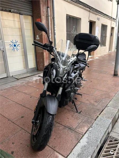 Yamaha MT-07 – Vista 5