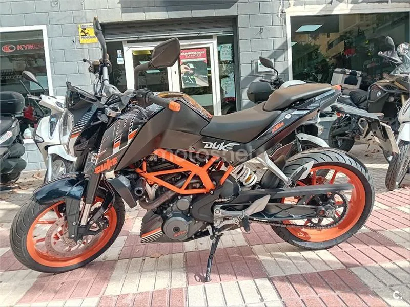 KTM 390 Duke – Vista 4