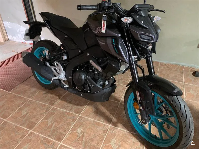 Yamaha MT-125 – Vista 3
