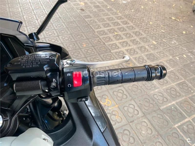 Kawasaki Ninja 650 – Vista 21