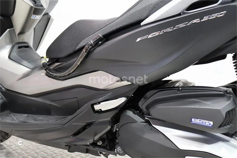 Honda Forza 350 – Vista 14