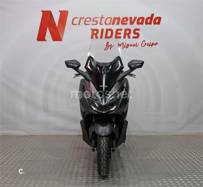 Honda Forza 350 – Vista 5