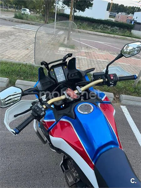 Honda CRF1000L Africa Twin – Vista 4
