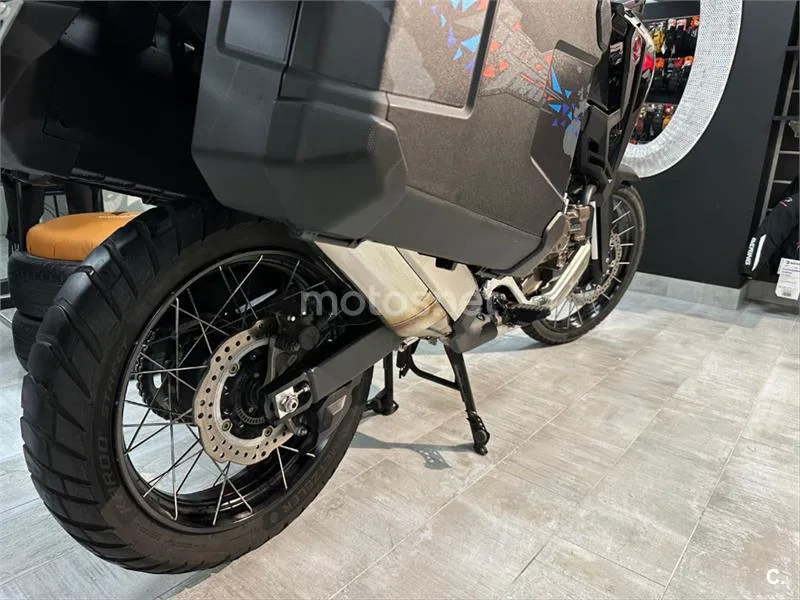Honda CRF 1100L Africa Twin – Vista 4