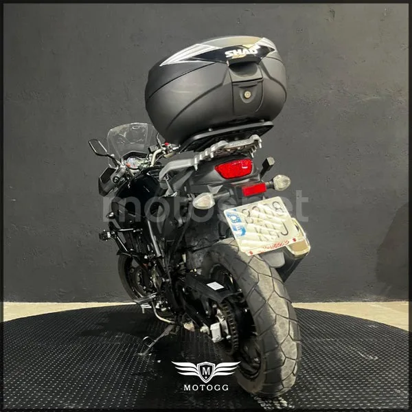 Suzuki V-Strom 650 – Vista 9
