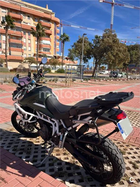 Triumph Tiger 900 – Vista 2