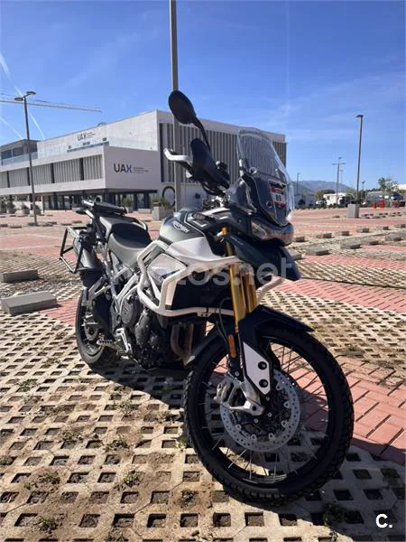 Triumph Tiger 900 – Vista 7