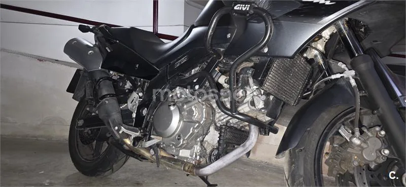 Suzuki V-Strom 650 – Vista 4