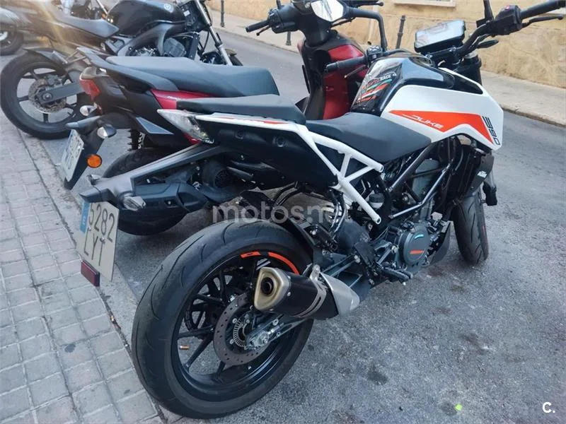 KTM 390 – Vista 8
