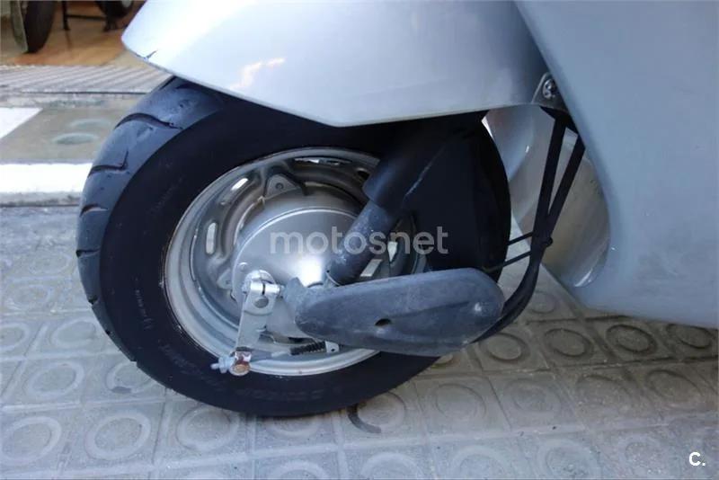 Honda SCV 100 Lead – Vista 16