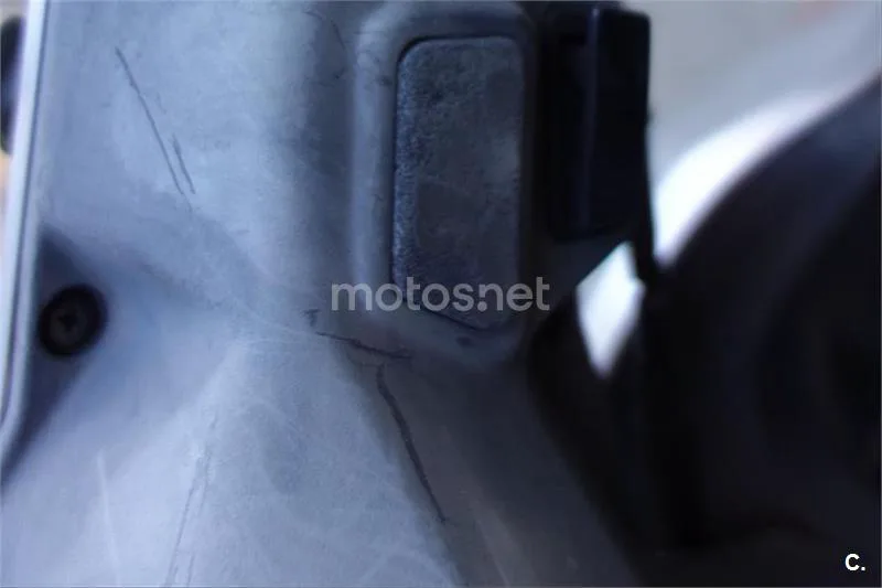 Honda SCV 100 Lead – Vista 5
