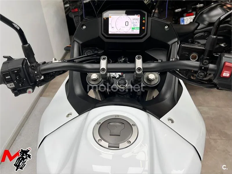 Honda XL 750 Transalp – Vista 7