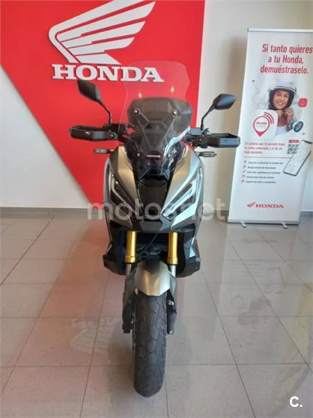 Honda X-ADV – Vista 4