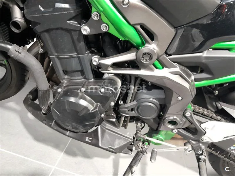 Kawasaki Z900 – Vista 6