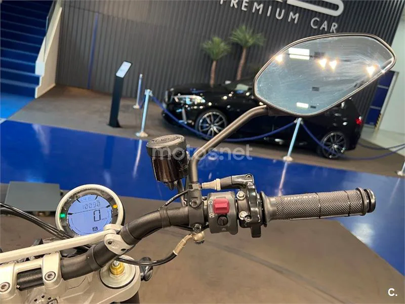Ducati Scrambler – Vista 34