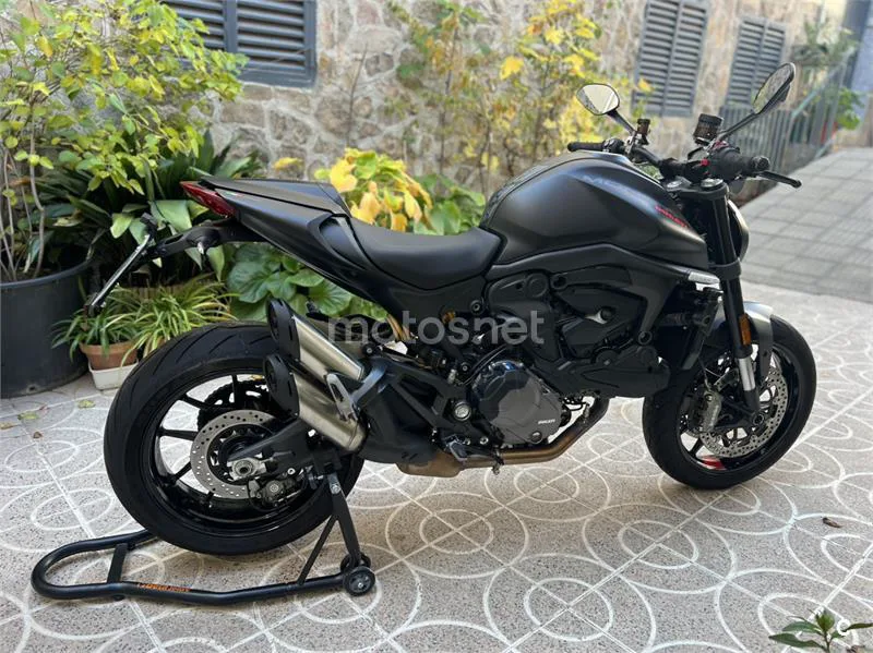 Ducati Monster – Vista 2