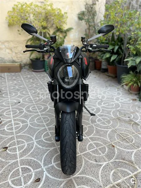 Ducati Monster – Vista 6