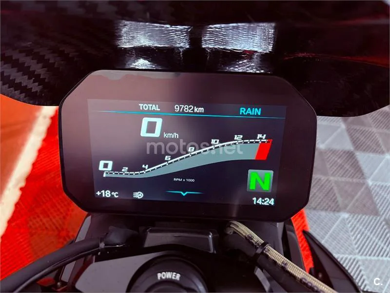 BMW M 1000 R – Vista 5