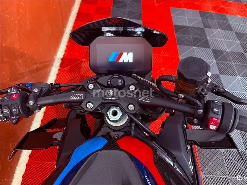 BMW M 1000 R – Vista 8