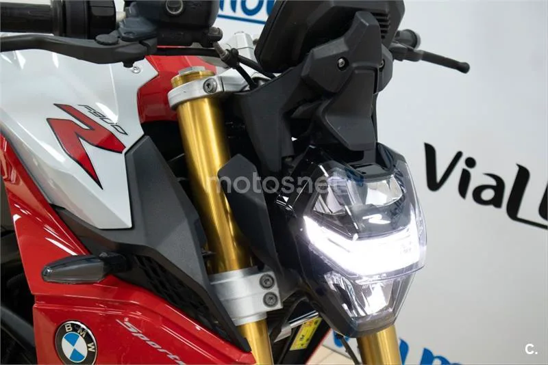 BMW F 900 R – Vista 6