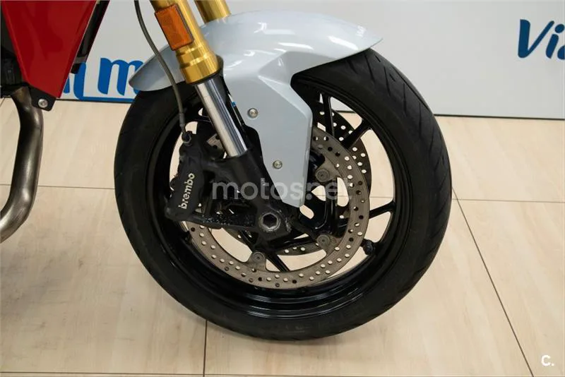 BMW F 900 R – Vista 9