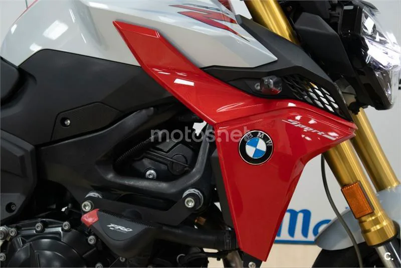 BMW F 900 R – Vista 10