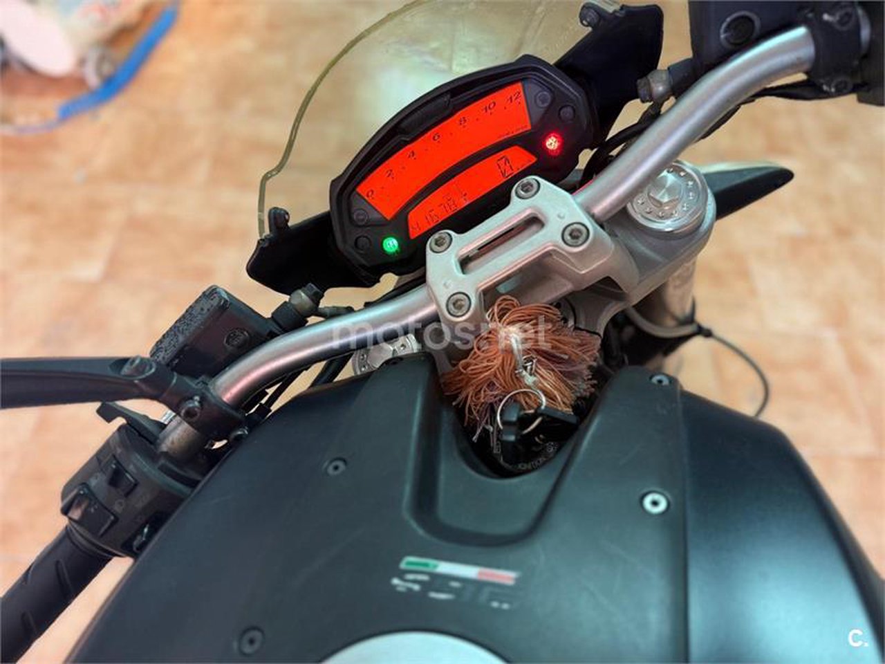 Ducati Monster 696 – Vista 5