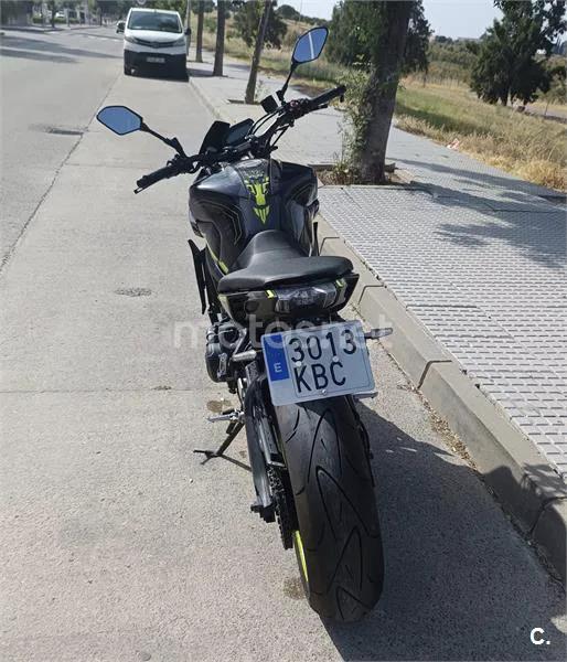 Yamaha MT-09 – Vista 5