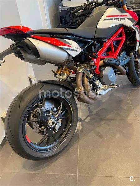 Ducati Hypermotard – Vista 10