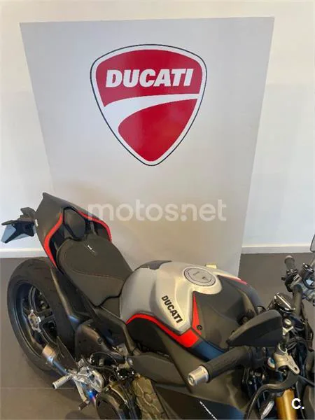 Ducati Streetfighter V4 – Vista 11